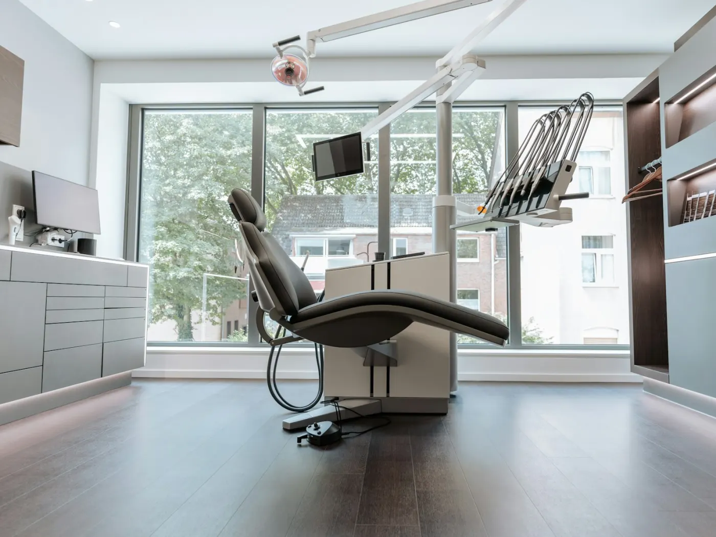 Behandlungsraum der Denta1 Clinic